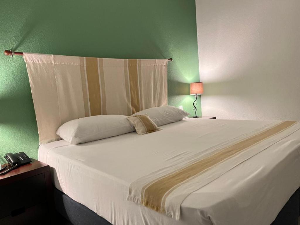 Nueve Agaves Hotel