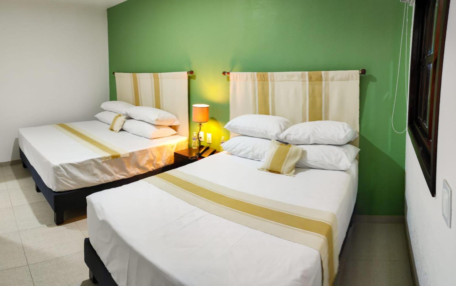 Hotel Nueve Agaves 4*