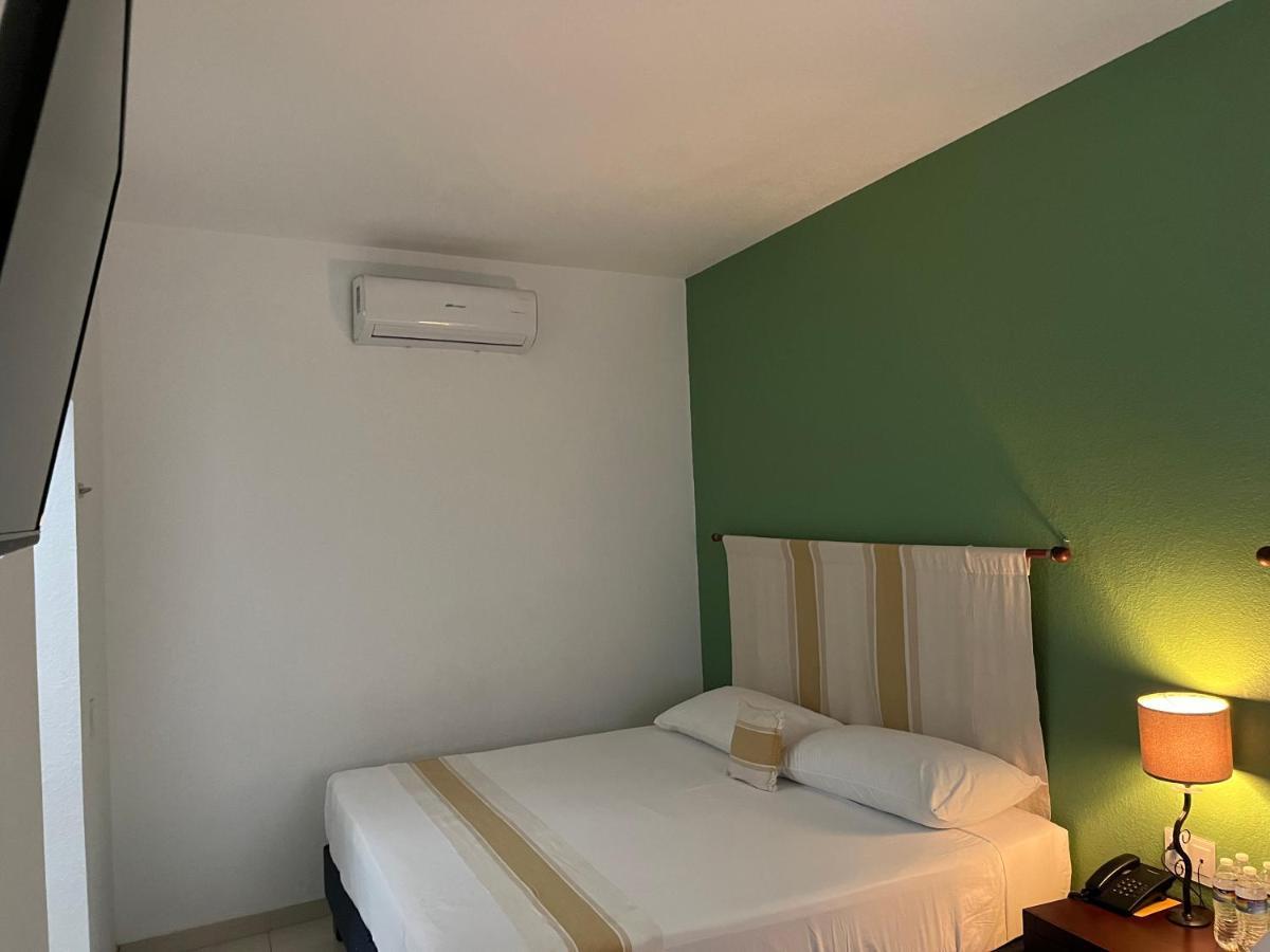 Nueve Agaves Hotel